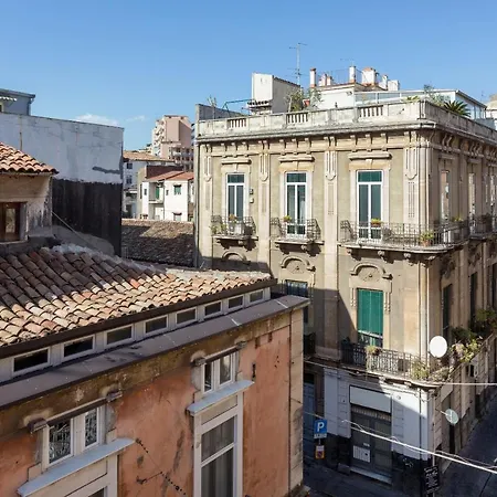 Centre Apartment Grotte Bianche Catania Exterior photo